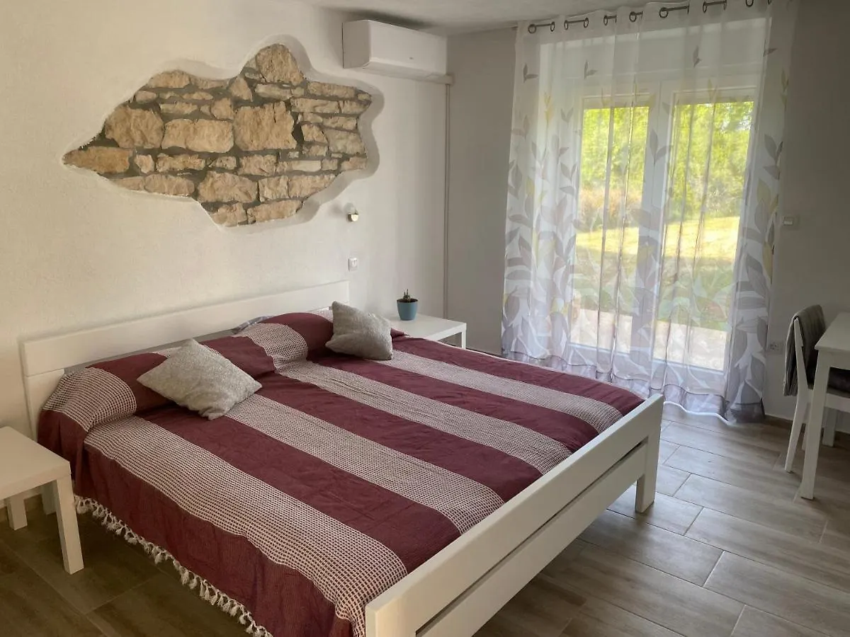 House Carla Belavici Villa Hreljici 0*,  Croatia